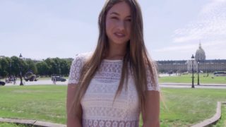 ma jeune soeur va en prendre plein le cul