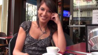 rencontre super sexe entre deux filles et des mecs