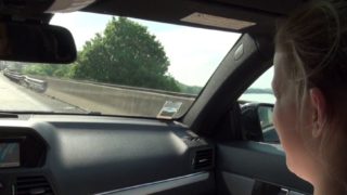 se faire sauter sur une aire d’autoroute