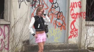 jeune amatrice d e18 ans se teste dans un film de cul